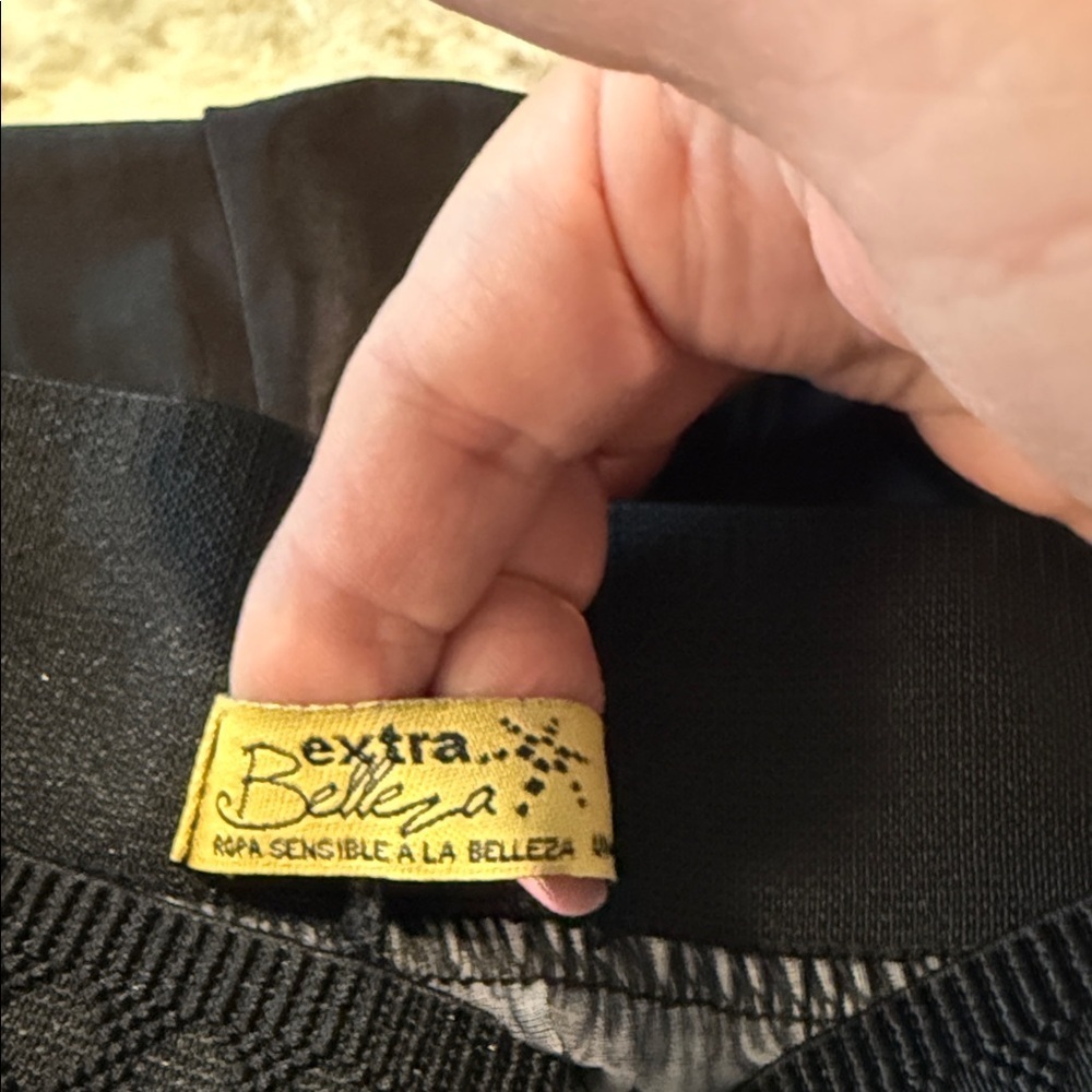 Floral Black and Pink Wide-Leg Pants - Picture 2 of 3